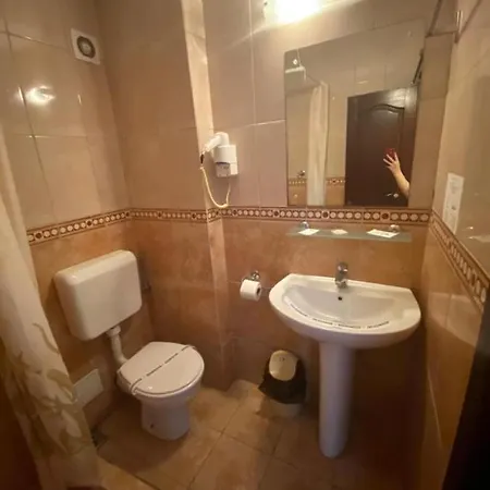 Felix Hotel